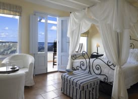 Suites of the Gods Cave Spa Hotel 3
