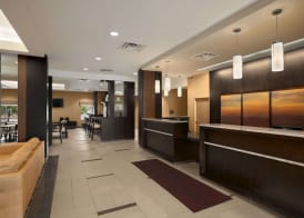 Days Inn & Suites by Wyndham Winnipeg Airport Manitoba 2