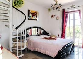Alexander's Home 3