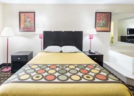 Super 8 by Wyndham Lithonia 4