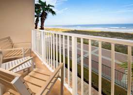 Four Points by Sheraton Jacksonville Beachfront 5