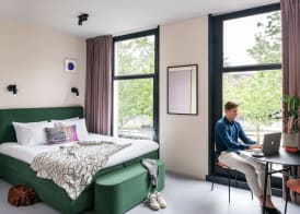 hotel emma next 5