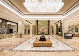 Royal Garden Hotel Shanghai 2