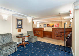 RED LION HOTEL ROSSLYN IWO JIMA 5