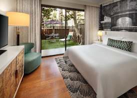 Avenue of the Arts Costa Mesa, a Tribute Portfolio Hotel 5