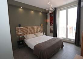 OIKIA AUTOMATIC ROOMS 2