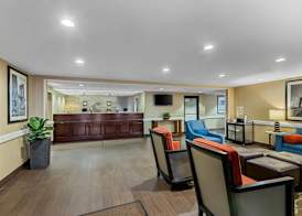 Comfort Inn & Suites Somerset - New Brunswick 3