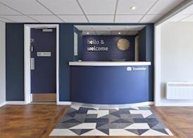 Travelodge Cambridge Fourwentways 3