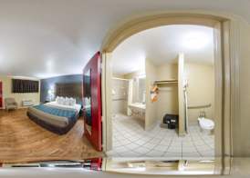 Econo Lodge Inn & Suites I-35 at Shawnee Mission 5