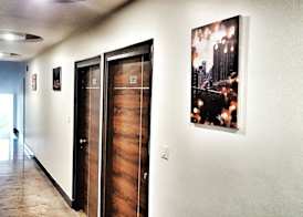 Hotel Aerocity Purple Orchid 2