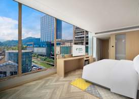 Holiday Inn Dujiangyan Ancient Town by IHG 4