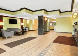 Comfort Inn Lehigh Valley West 3
