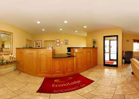 Econo Lodge Inn & Suites Rockmart 4
