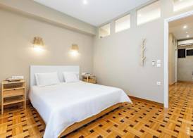 Kolonaki Suites by Olala Homes 3