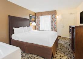 SureStay Hotel by Best Western North Myrtle Beach 4