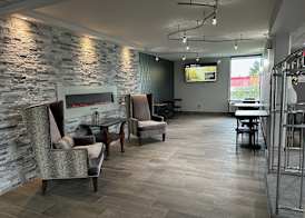 Comfort Inn & Suites Johnson City - Binghamton 4
