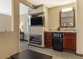 Comfort Inn & Suites Allen Park - Dearborn 5