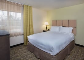 Candlewood Suites BOWLING GREEN by IHG 3