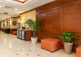 Hampton Inn & Suites Jacksonville Deerwood Park 5