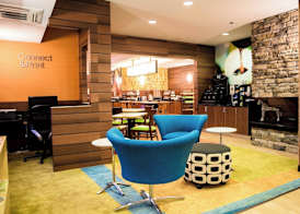 Fairfield Inn & Suites Fredericksburg 2