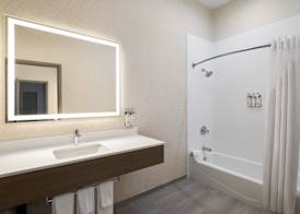 Holiday Inn Express MEADVILLE (I-79 EXIT 147A) by IHG 4