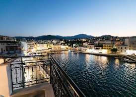 Hotel Port 7- Boutique Collection 5