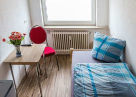 BHQ - BoardingHouse Quickborn - Hostel 3