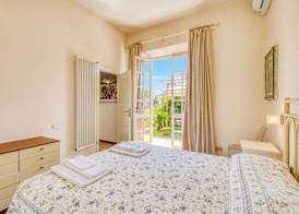 Casa Lidia 900m From Sea With Private Garden 4