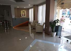 Apollo Hotel 4