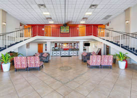 Ramada by Wyndham Bowling Green 3