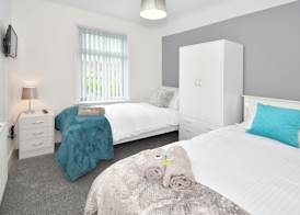 Townhouse @ 86 Brooklyn Street Crewe 2