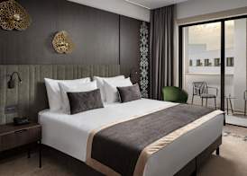 Mercure Conacul Cozieni 5