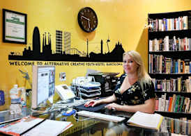 Alternative Creative Youth Hostel Barcelona 4