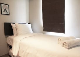 Deluxe and Comfortable The Springlake Summarecon Apartment 2