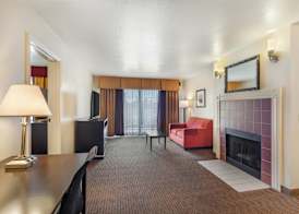 Best Western Luxury Inn 5