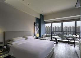 Hyatt Centric Lakeside Ningbo 5