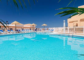 Paradise Court Suites 5