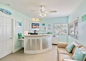 Hollywood Beachside Boutique Suite 2