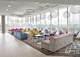 DoubleTree by Hilton Edmonton Downtown 4