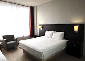 Travelodge by Wyndham Quebec City Hotel & Convention Centre 5