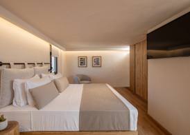 Indigo Suites Collection Adults Only 4