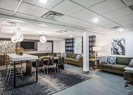Wingate by Wyndham Louisville Airport Expo Center 5