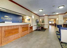 Baymont by Wyndham Galesburg 3