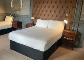The Coal Exchange Hotel 4