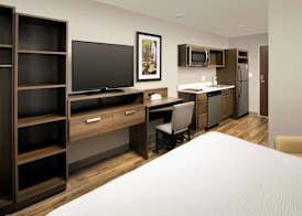 WoodSpring Suites South Plainfield 5