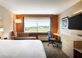 Holiday Inn Express & Suites WARSAW by IHG 3