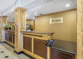 Clarion Hotel Anaheim Resort 3