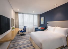 Holiday Inn Express Wuxi Taihu New City by IHG 3