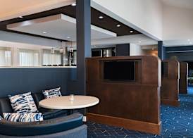 Courtyard by Marriott San Antonio Airport 3