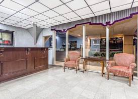 Howard Johnson by Wyndham Athens 2
